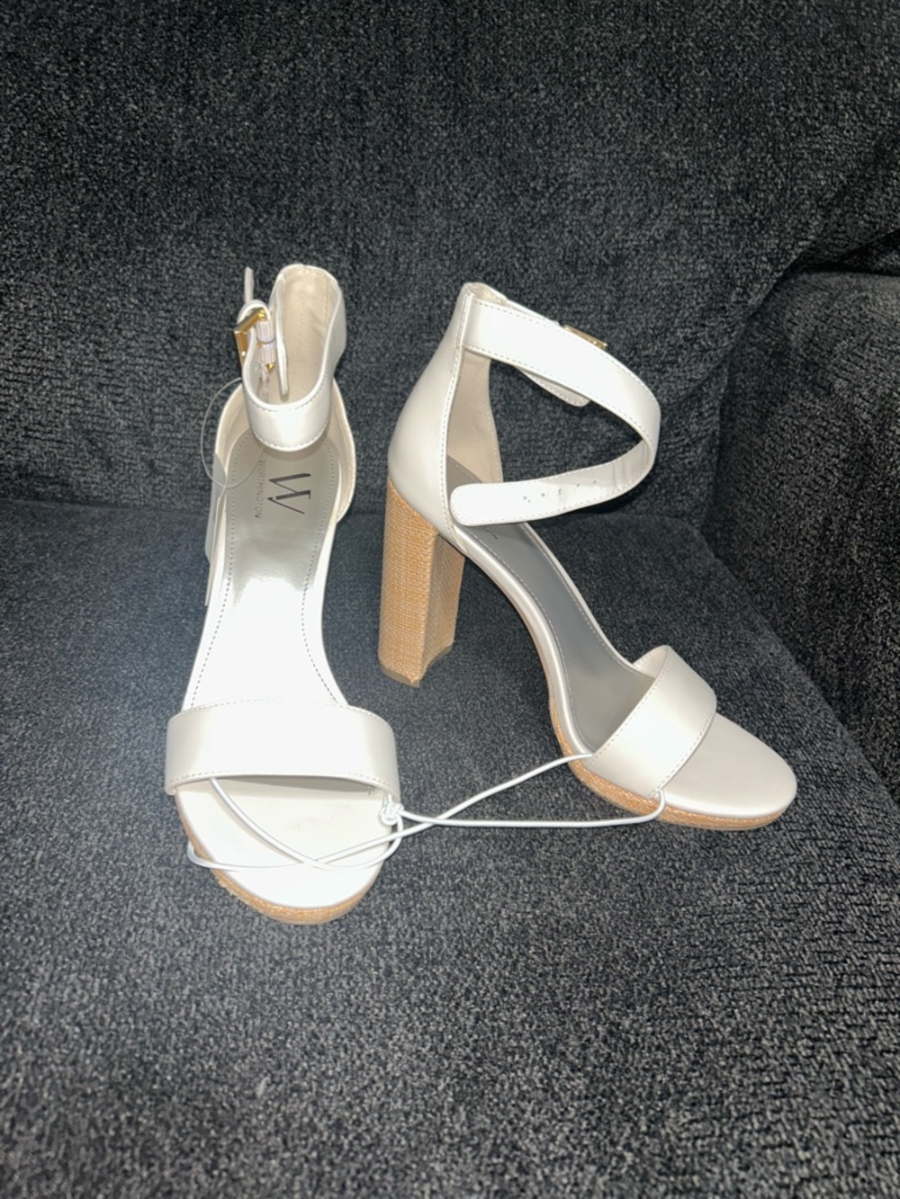 Worthington ankle-Strap High Heel Sandals in Off-White